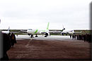 song 757 pulling in hanger